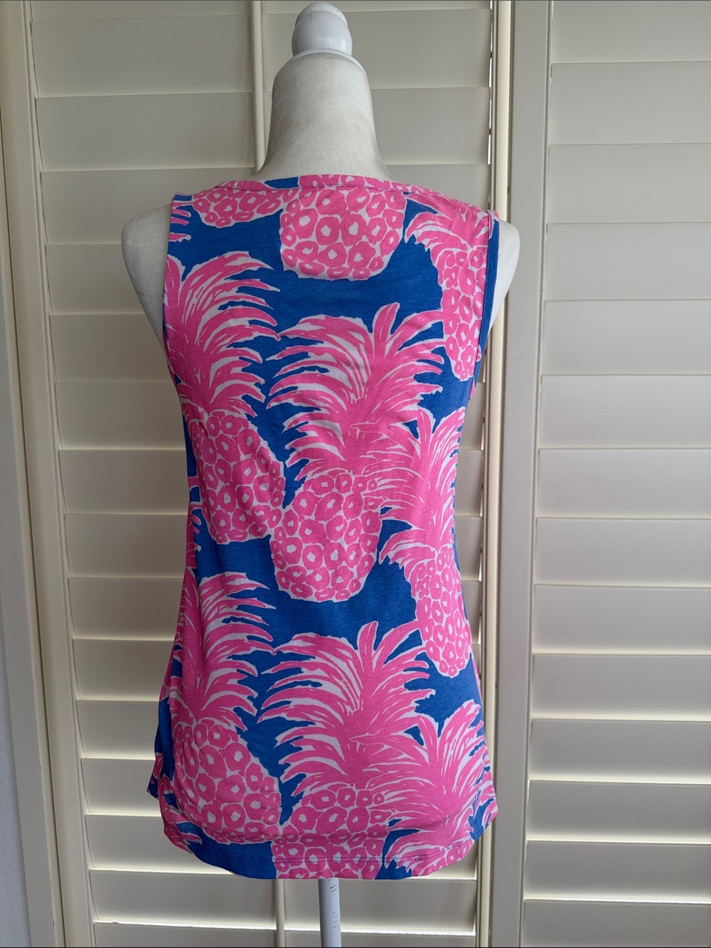 Lilly Pulitzer Pink & Blue Pineapple Print Tank Top S - Picture 5 of 5